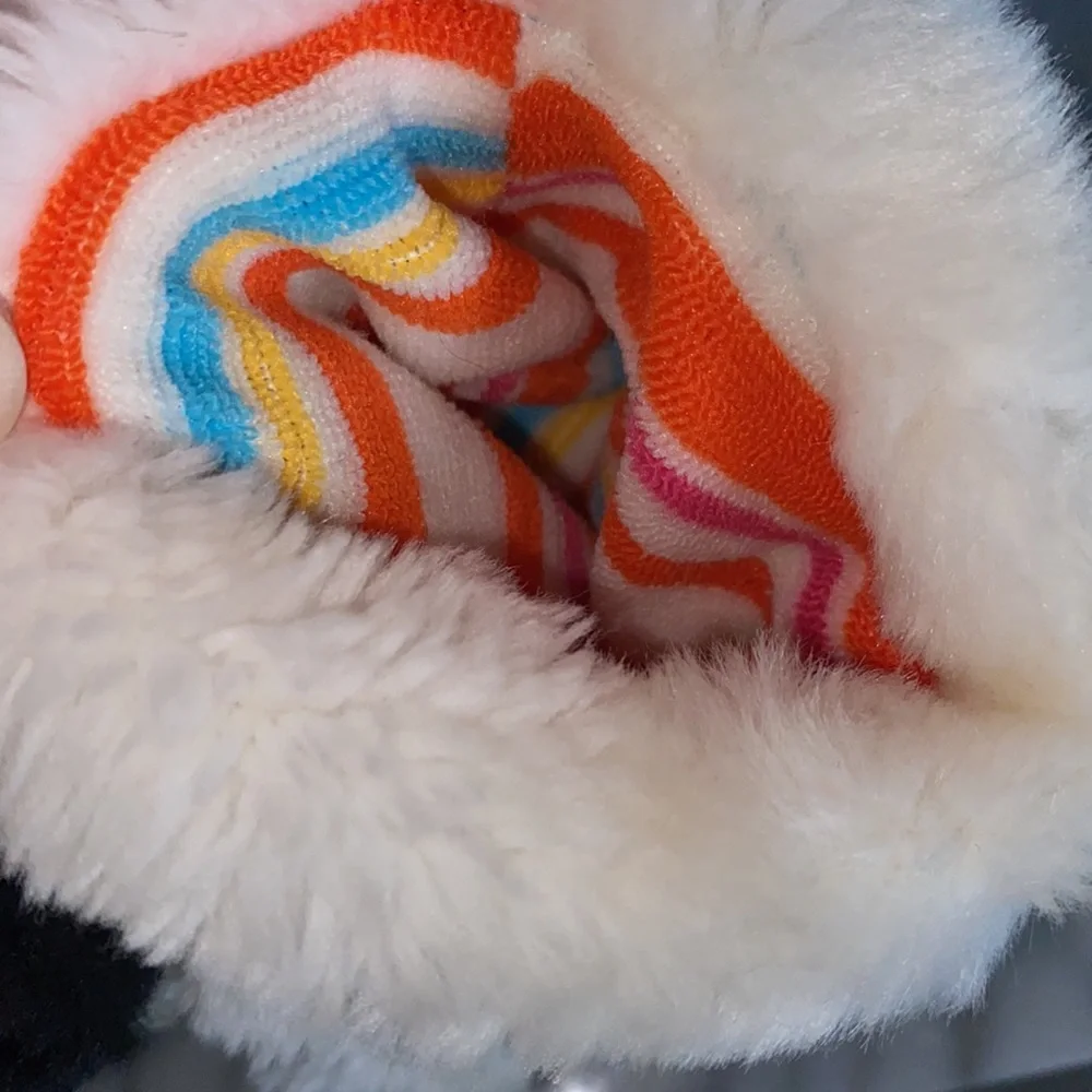 NWOT- Kid’s Panda Mittens, L